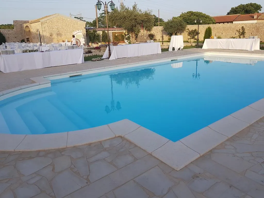 فندق Casale 1821 راغوزا إيطاليا